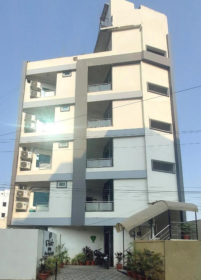 Hotel Pratz Inn ハイデラバード エクステリア 写真